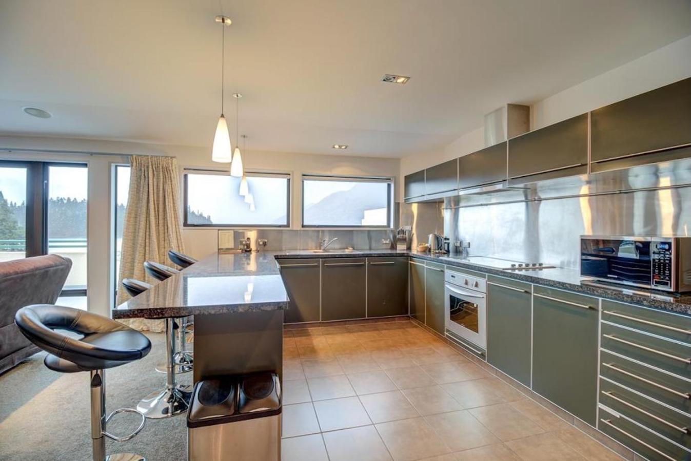 Lakefront Luxury Penthouse Central Queenstown Zewnętrze zdjęcie